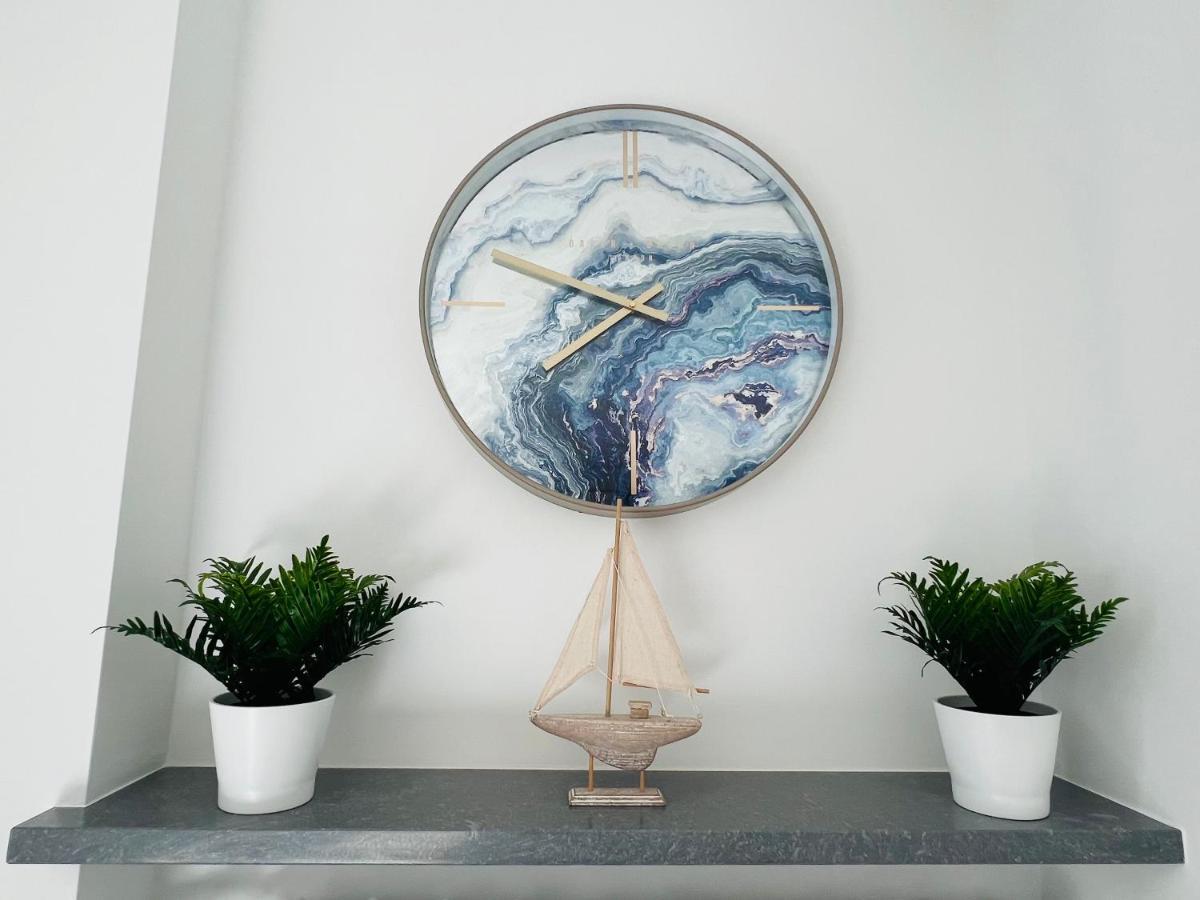 Mare E Monti Apartments Катовице Екстериор снимка