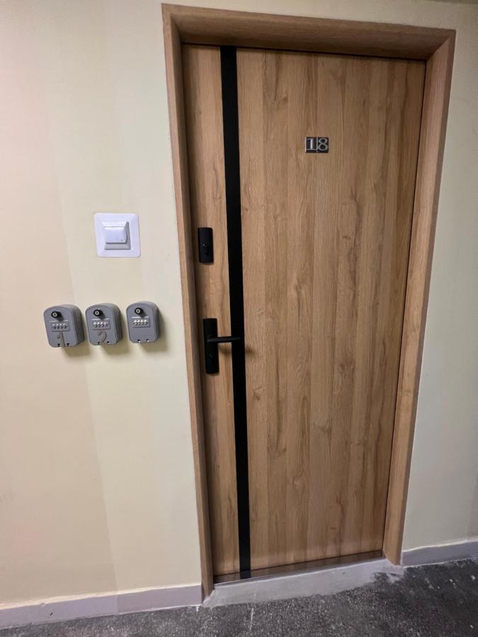 Mare E Monti Apartments Катовице Екстериор снимка